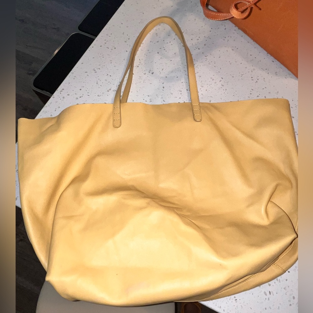Mansur Gavriel Everyday Soft Leather Tote - Pale Yellow - Picture 5 of 8